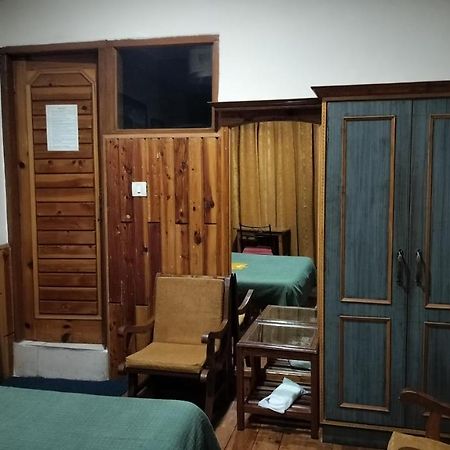 Auspiscious Him View Hotel Маклеод-Гандж Екстер'єр фото